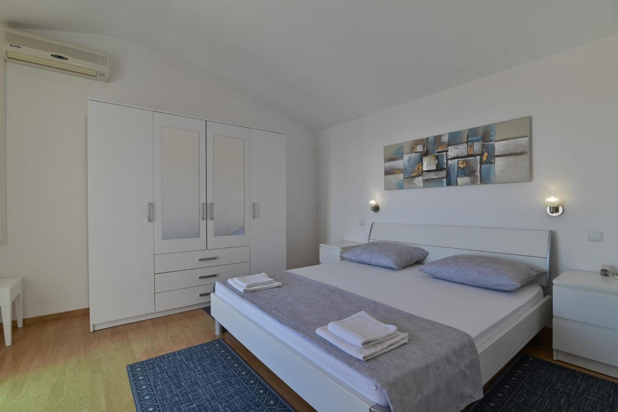 Rina Vacation Home Trogir Eksteriør billede